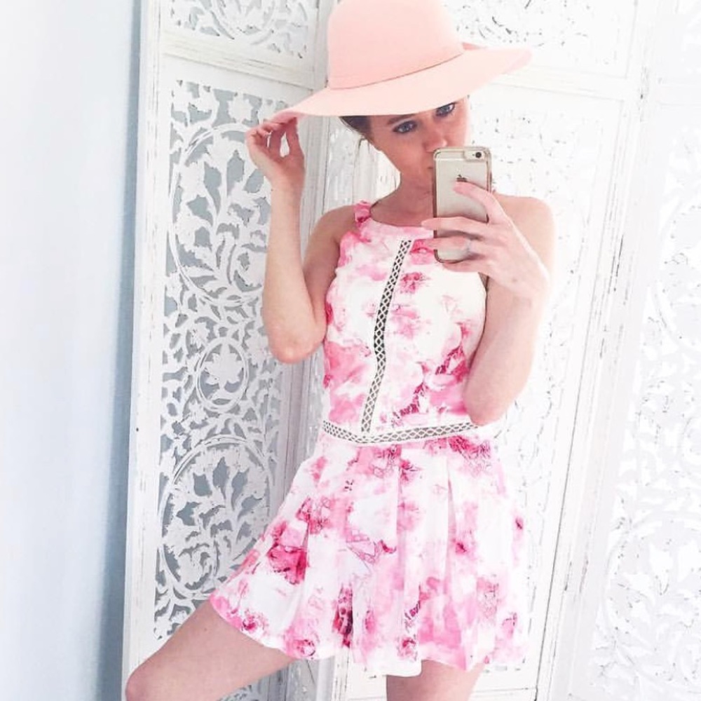 Hot Pink Floppy Hat - Picture 2 of 3